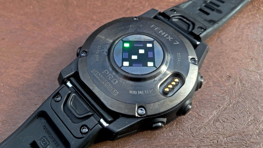 garmin fenix 7 pro on wrist