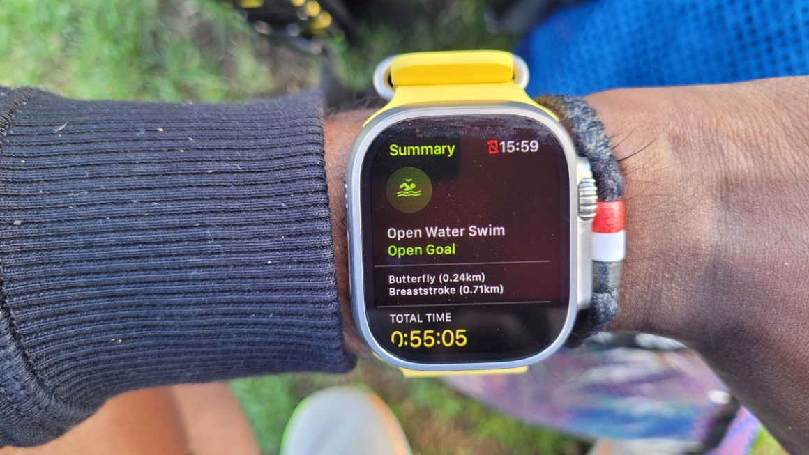 Apple Watch swimming