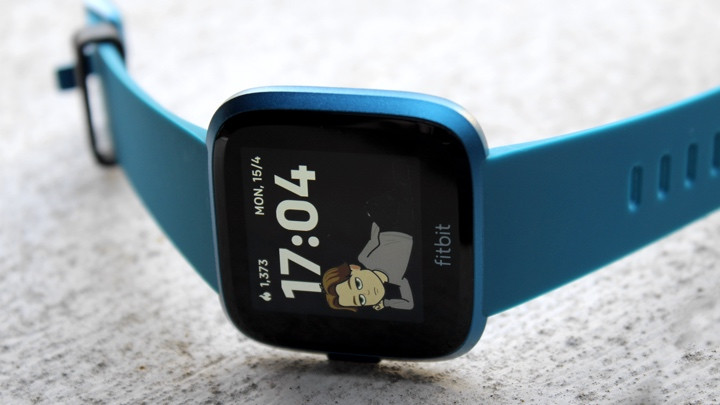 Best Fitbit Versa and Sense watch faces to download