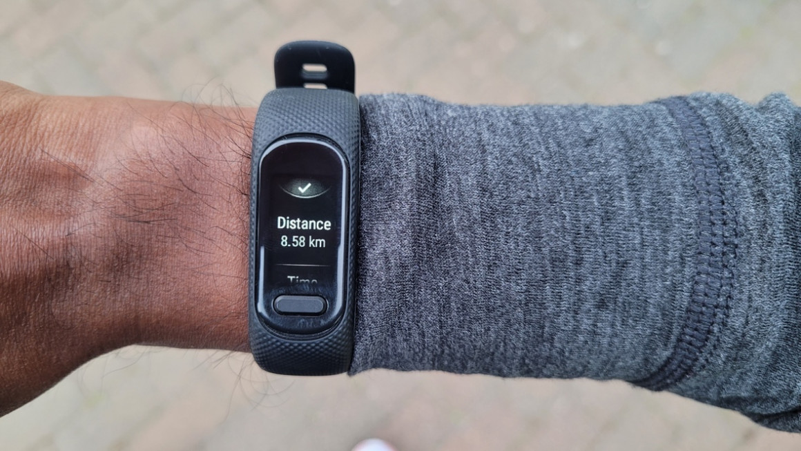 Garmin Vivosmart 5 review